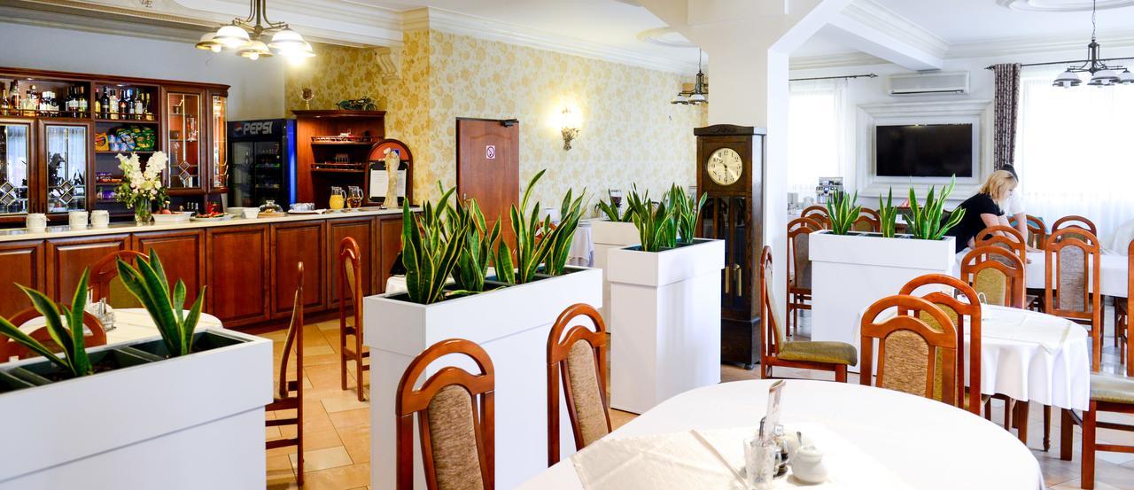Dworek Emilli Wieliczka Esterno foto